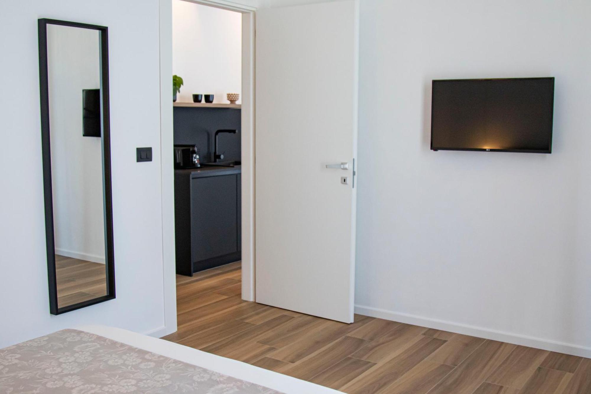Mamala Apartment Сиракуза Екстериор снимка