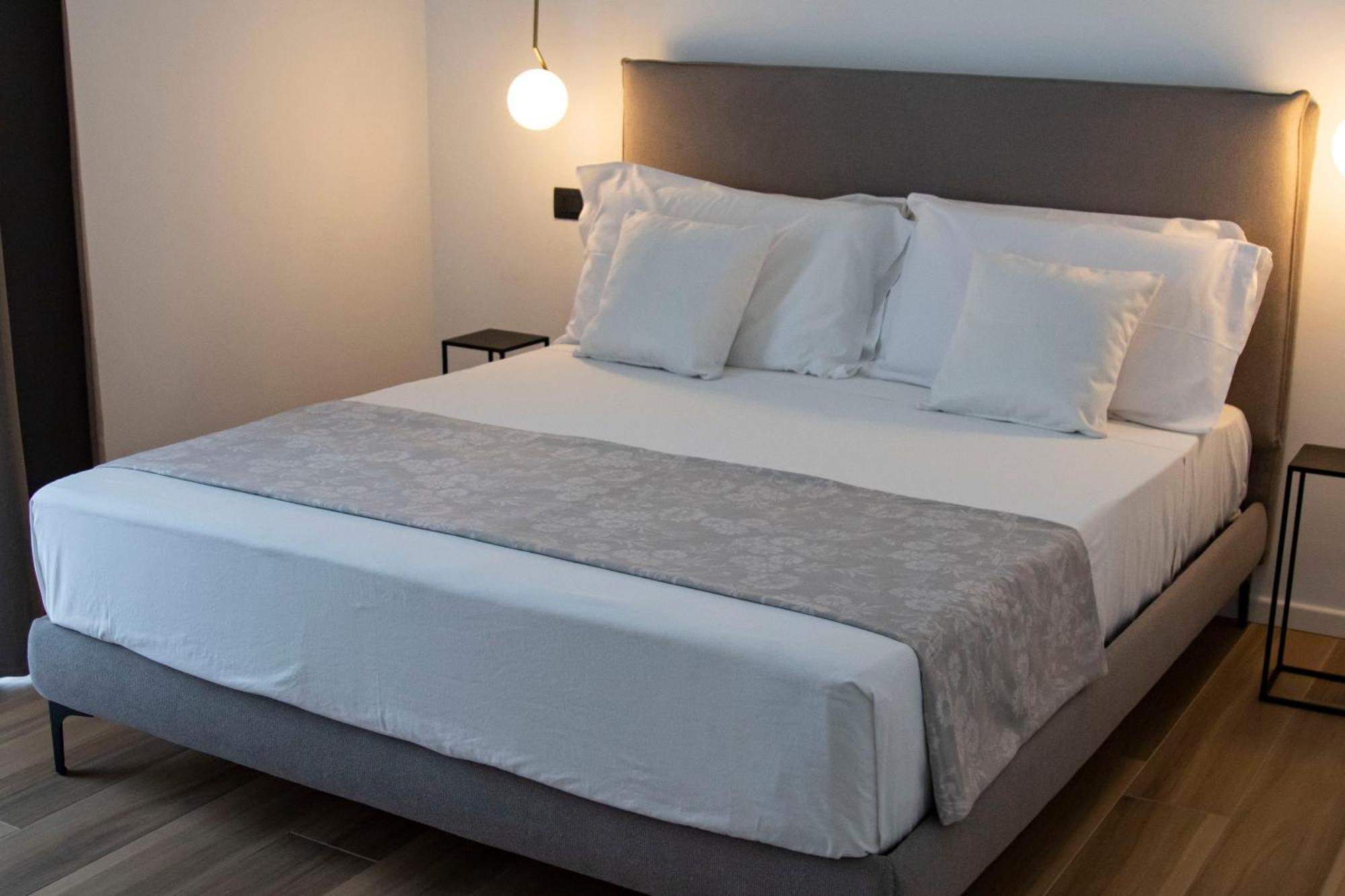 Mamala Apartment Сиракуза Екстериор снимка